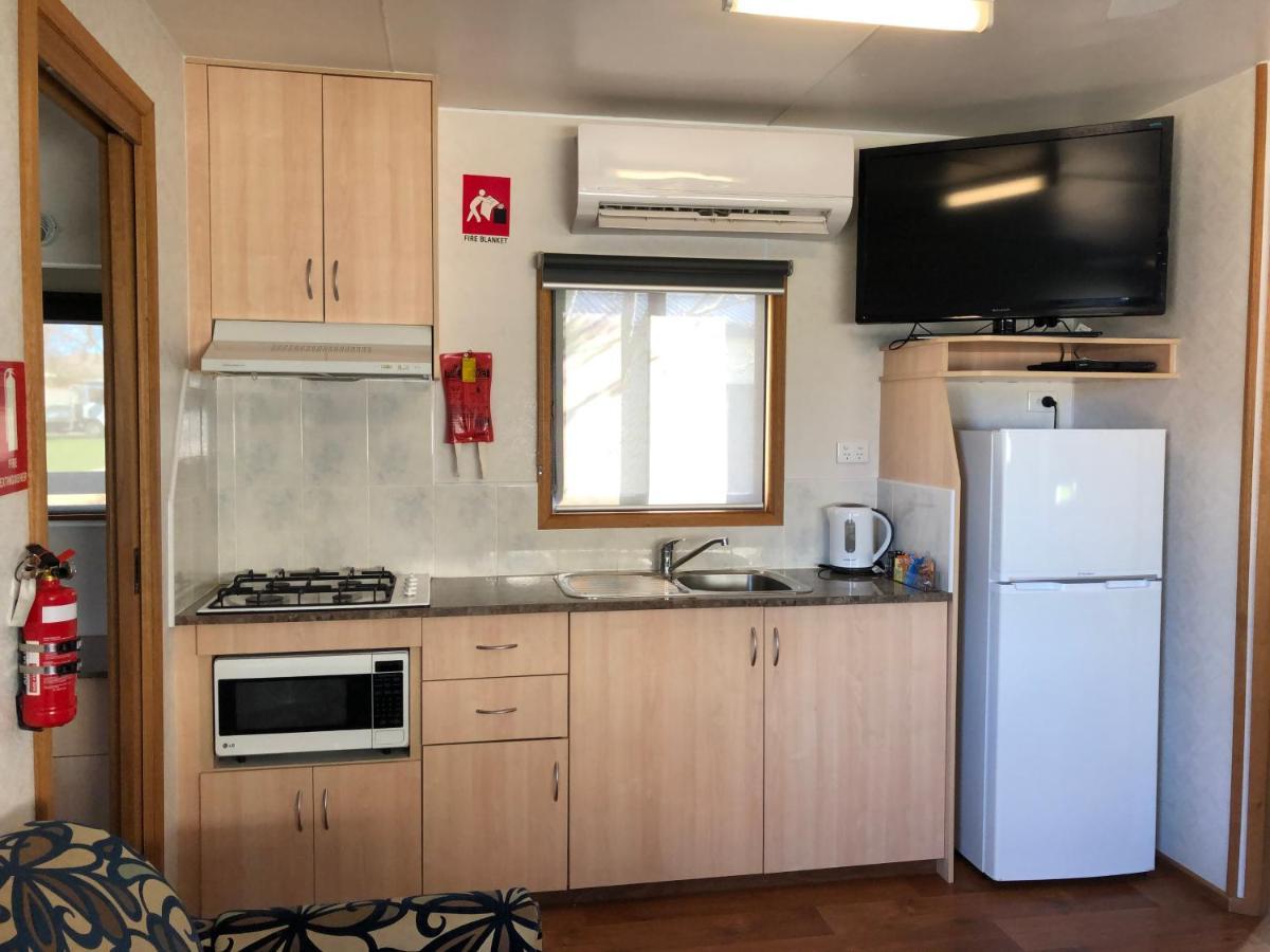 Acacia Caravan Park & Holiday Units Ararat Esterno foto